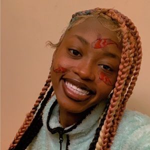 Meet your Posher, Marie